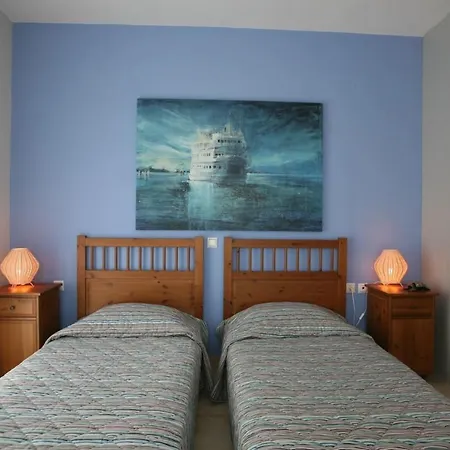 Villa Lovely Open Plan Family In Kato Katelios